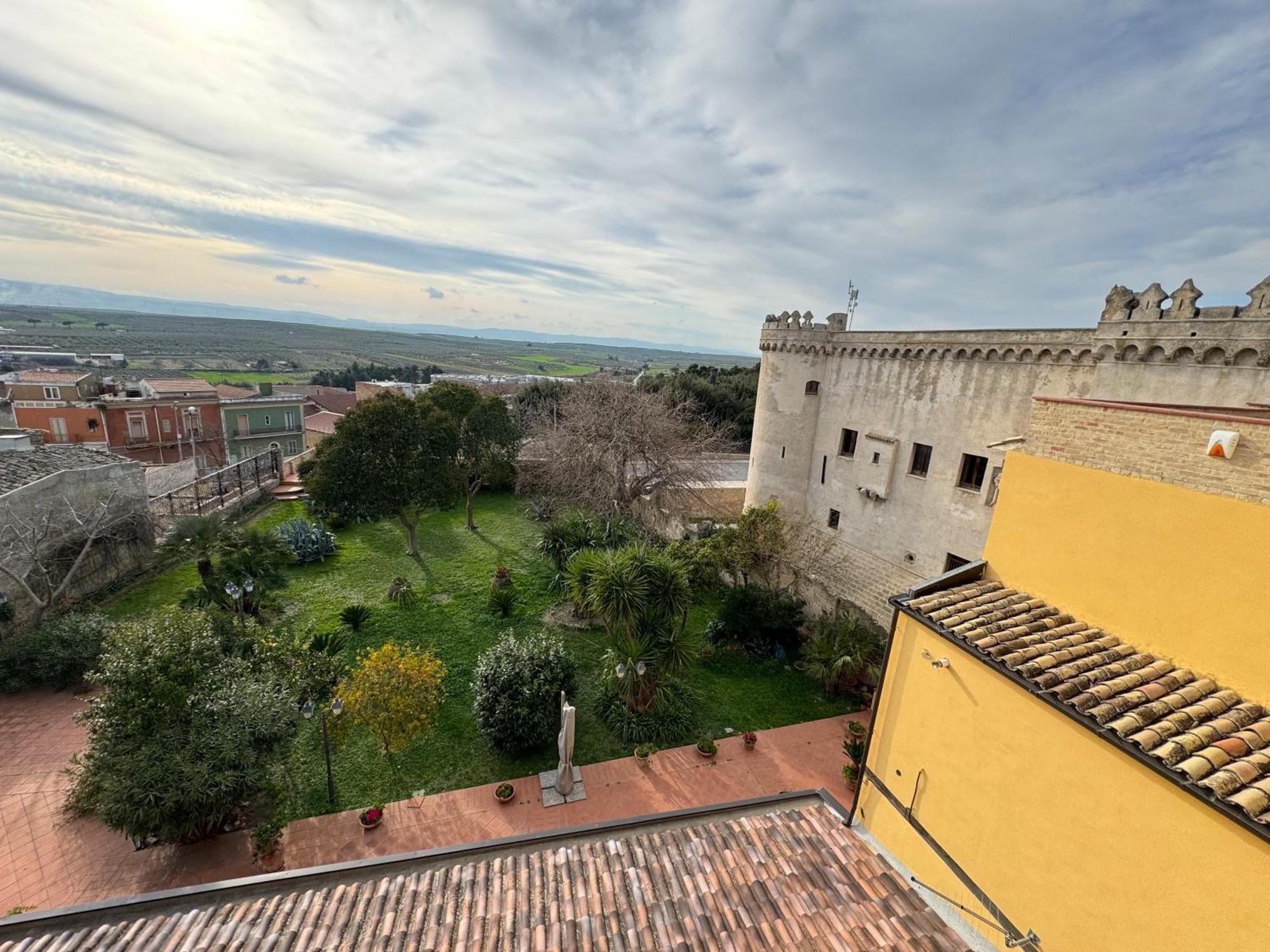 B&B Palazzo Croghan Torre Maggiore 外观 照片